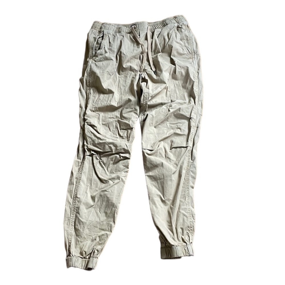 American Eagle Next Level Flex Khaki Joggers. Size S